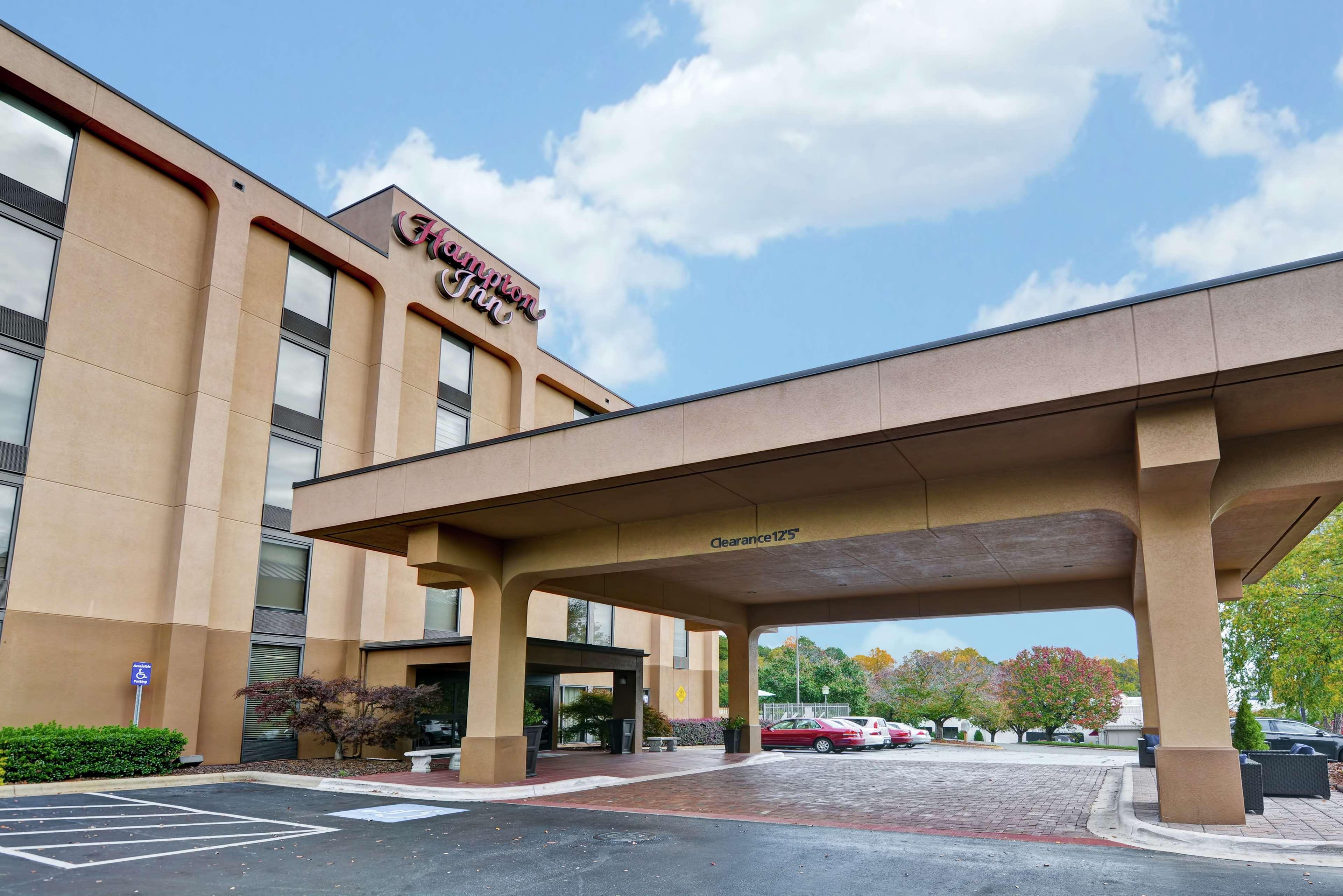 Hampton Inn Charlotte-Гастония Экстерьер фото